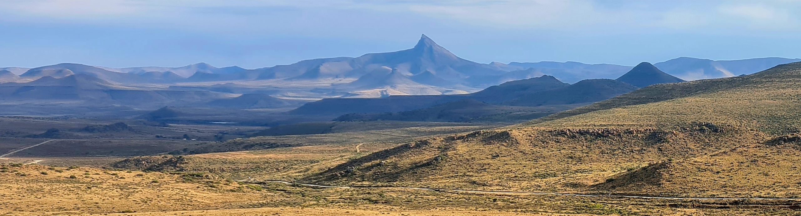Conquer Compassberg - Slackpacking the Karoo Conquer Compassberg - Slackpacking the Karoo